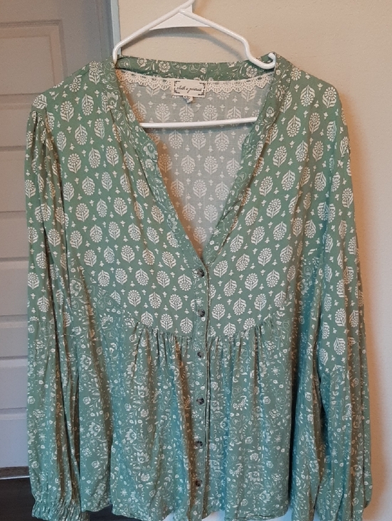 Cloth & Portrait Tops - Cloth & Portrait XXL Green Floral Boho  Button-Front Flowy Peasant Blouse